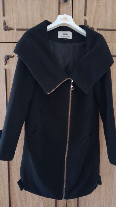 Демисезонный Чёрное пальто