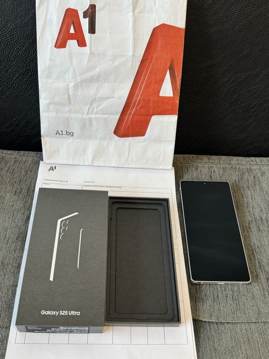 КАТО НОВ 1TB Samsung S25 Ultra Гаранция А1 2027г. Silverblue