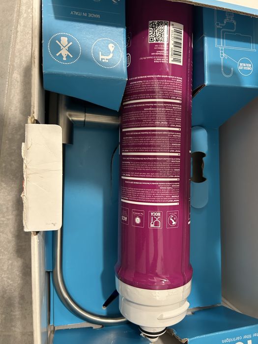 Profine Violet Омекотявяща система за вода с активен въглен