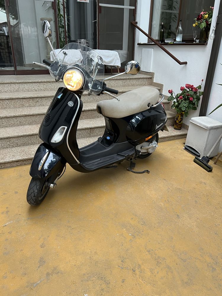 Vespa 4t stare foarte buna