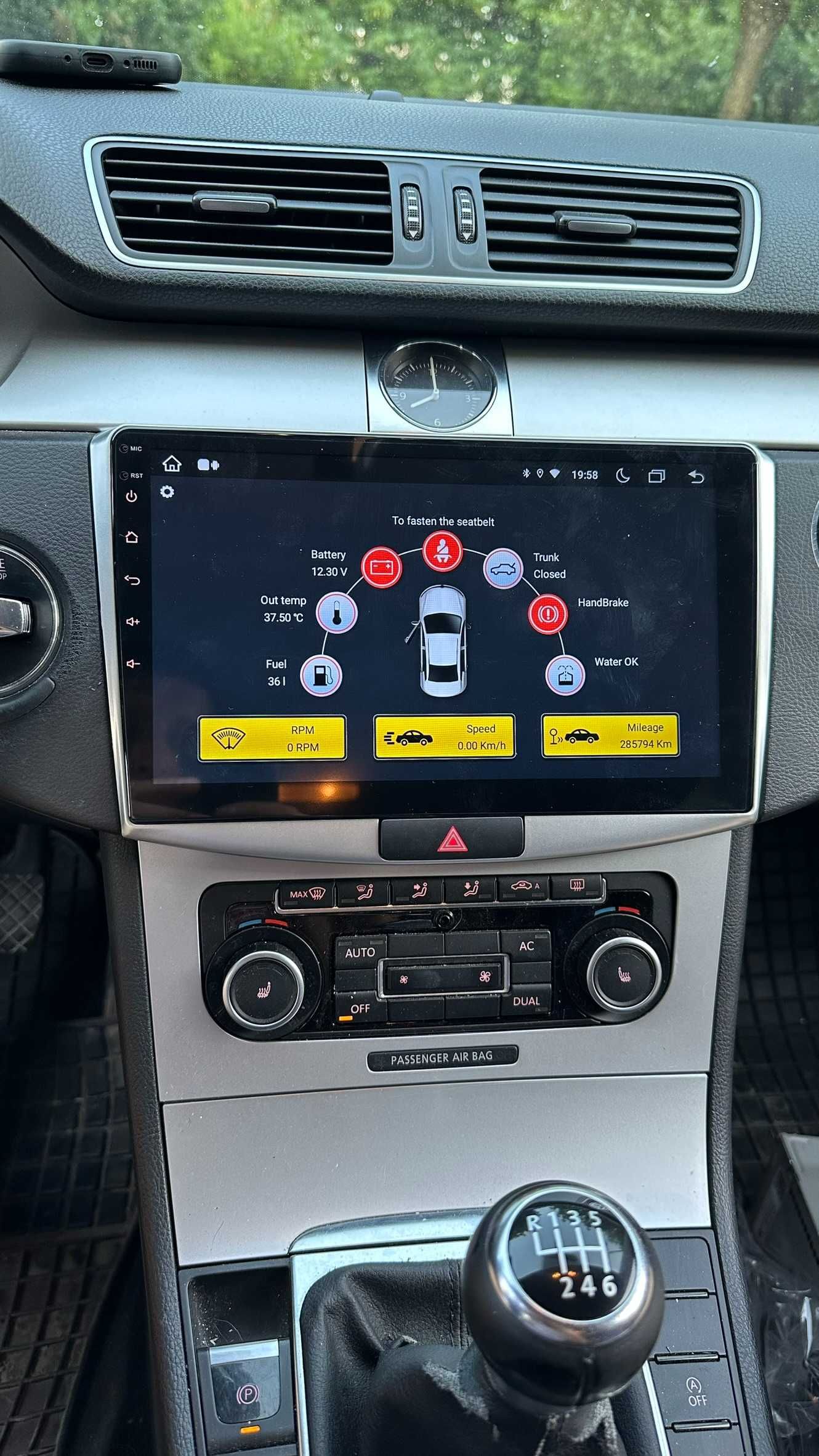 Navigatie dedicata android VW Passat B6 B7 CC CarPlay AndroidAuto DSP