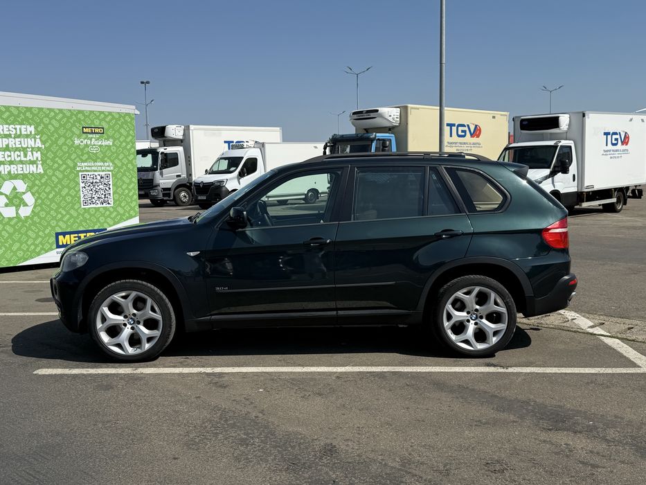 Autoturism BMX X5 2008.