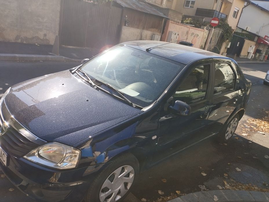 Dacia Logan An 2012 luna a 11