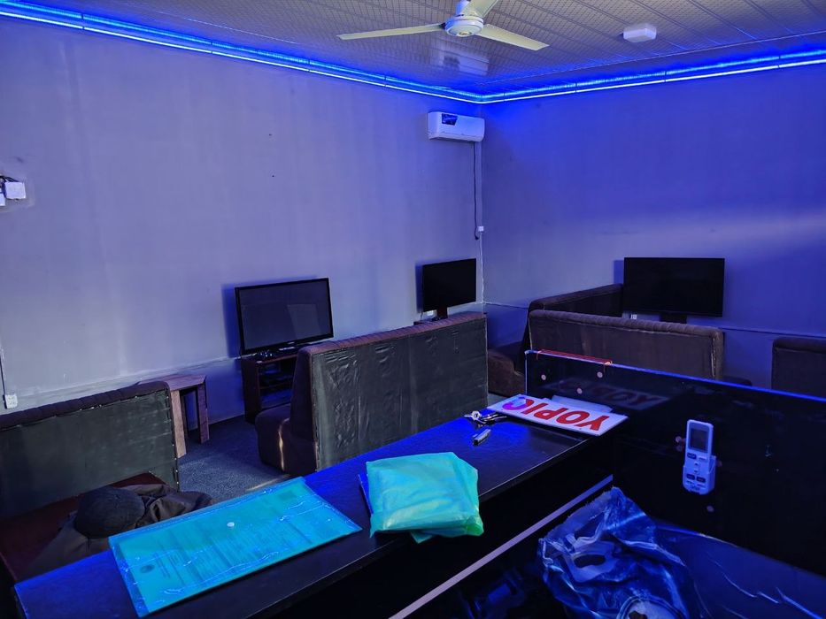 Tayor biznes sotiladi