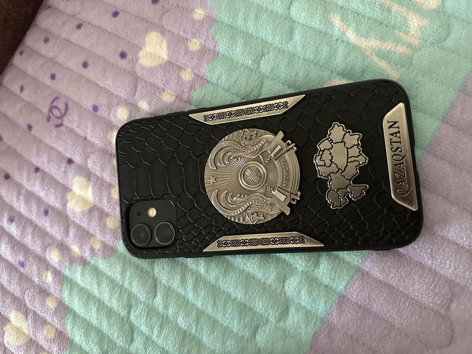 Айфон 11 64гб идеал