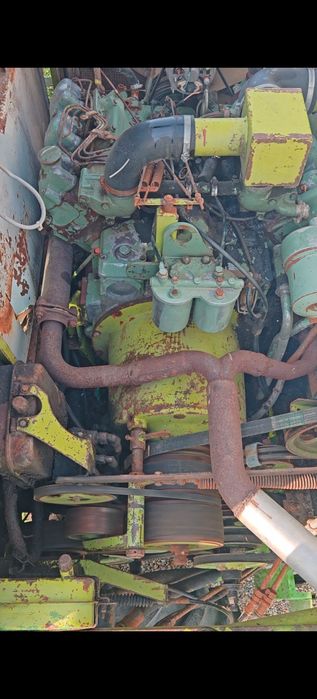 Motor Mercedes v 6