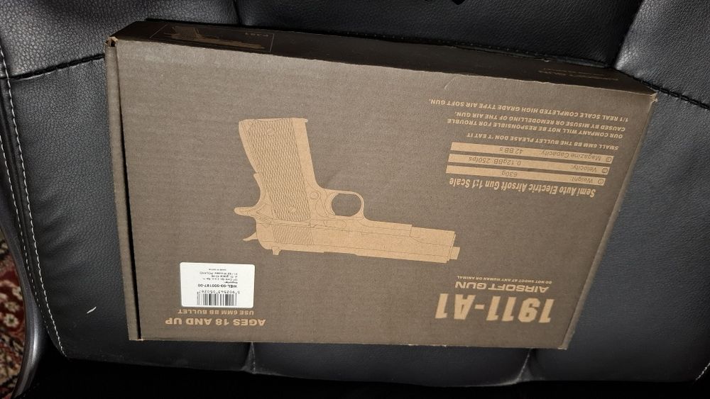 Replica airsoft Colt 1911  pe arc full metal.