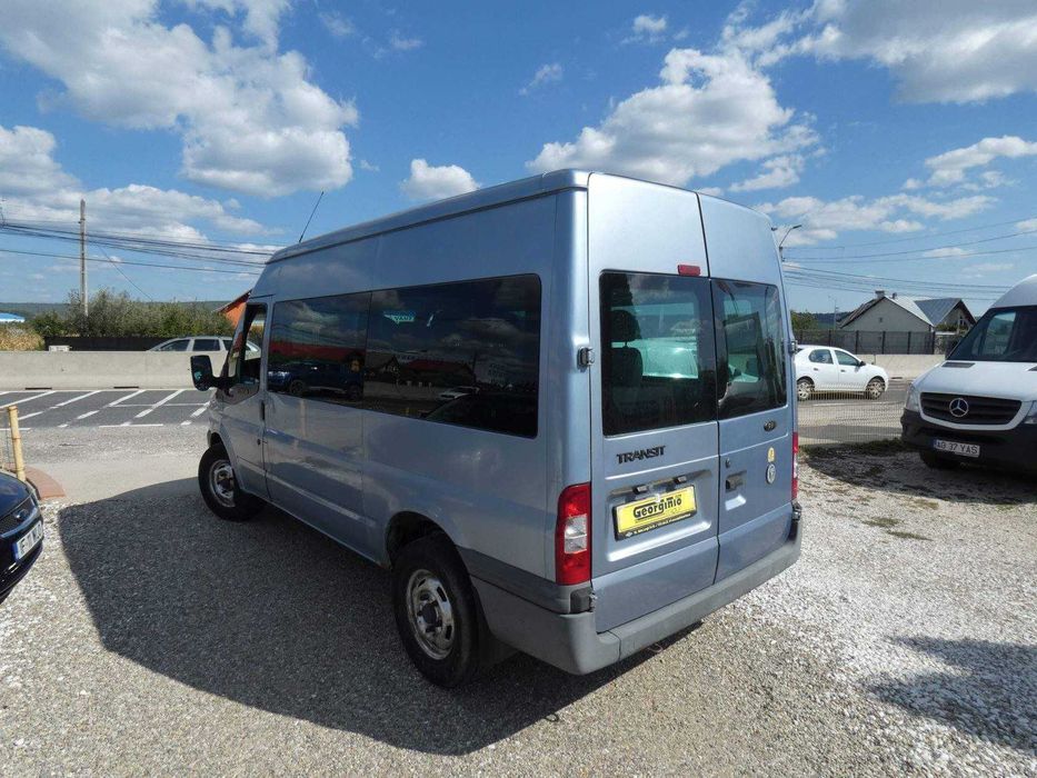 Ford Transit 8+1 locuri