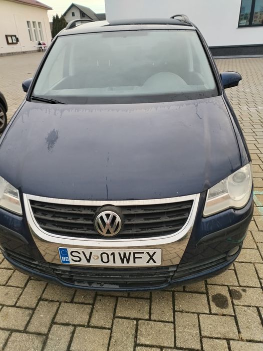 Vând WW Touran, an 2008