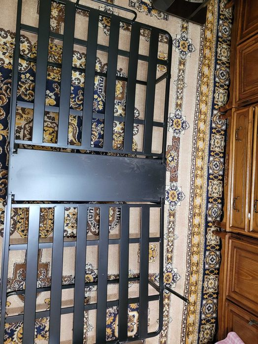 Pat pliabil cadru metal