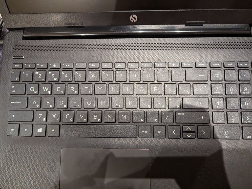 Ноутбук HP-15 i3