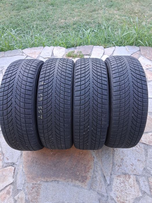 255 65 17 Michelin  latitude Alpin Дот2322