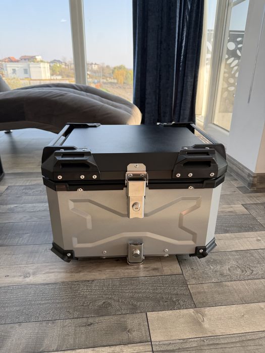 Motocicleta Top Case 55L Noua