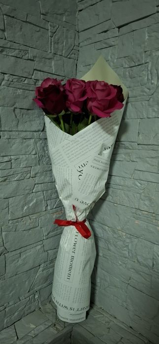 Букет свежие розы