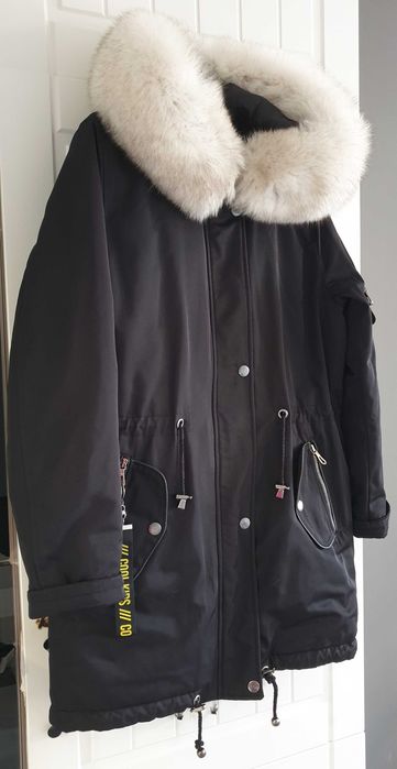 Зимно яке с качулка