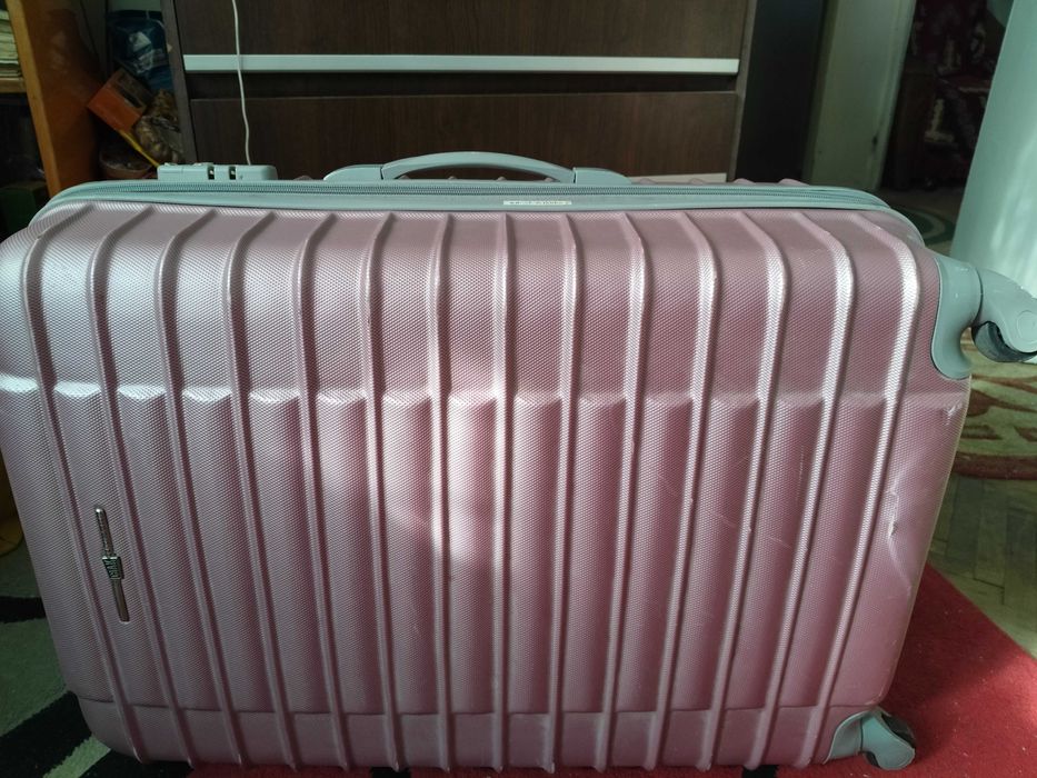 Vând troler in stare foarte buna