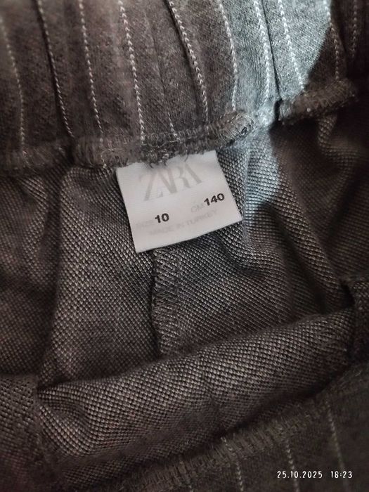 Панталон за момиче използван е само веднъж