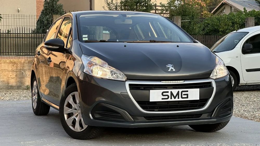 Peugeot 208 1.2 PureTech/Navi/Garantie/Finantare