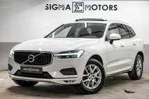 Volvo XC 60 B4 AWD 4X4 MomentumPro / Distronic / Panoramic / LED / Camera /KeyLess