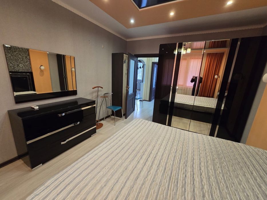 Спальный гарнитур в хорошем состоянии