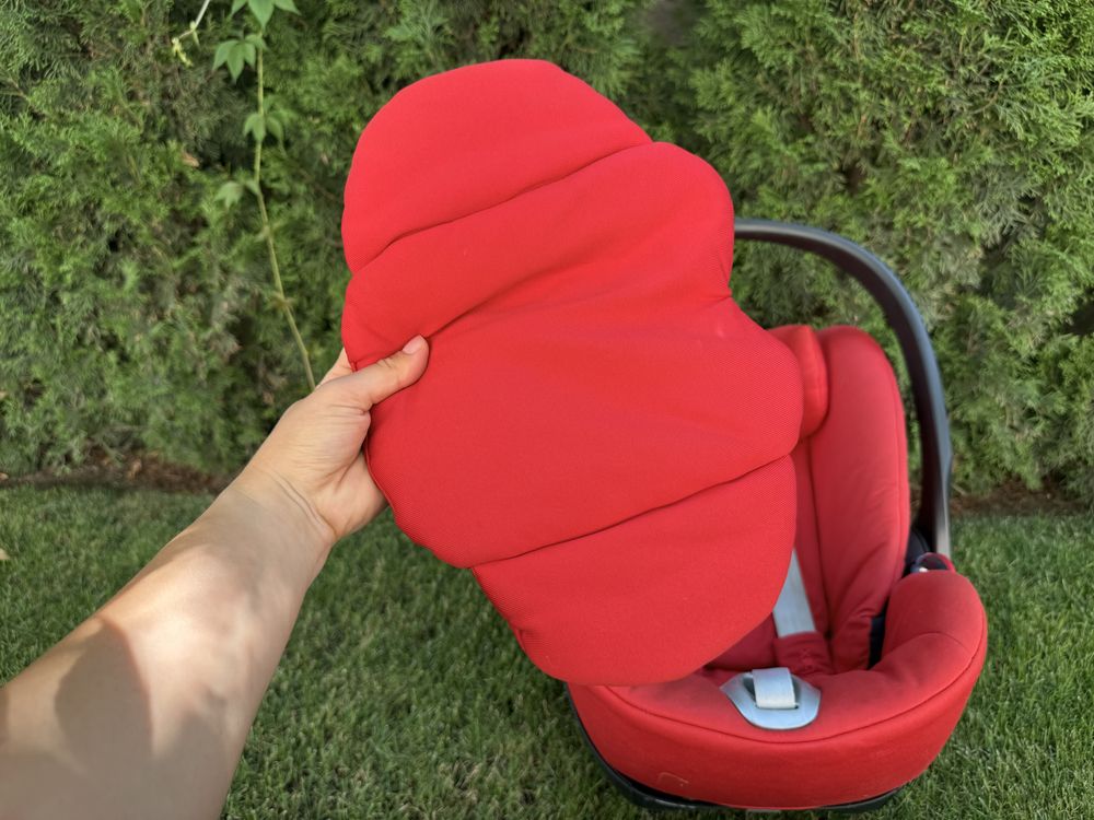 Столче с легнало положение Cybex Cloud Q