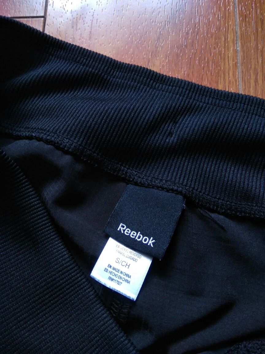 Pantaloni subțiri de damă Reebok mărimea S