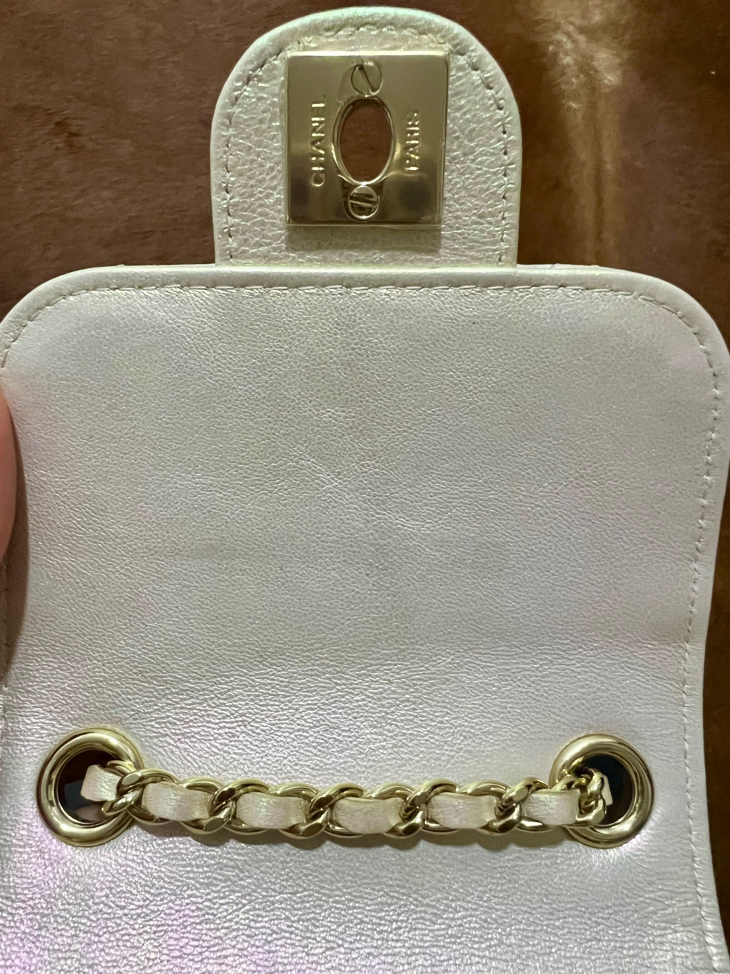 Wallet on chain Chanel