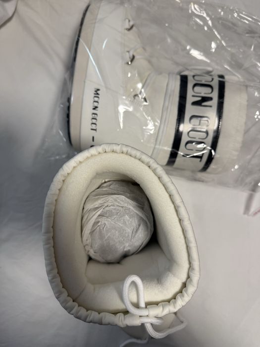 Moon Boot marimea 36