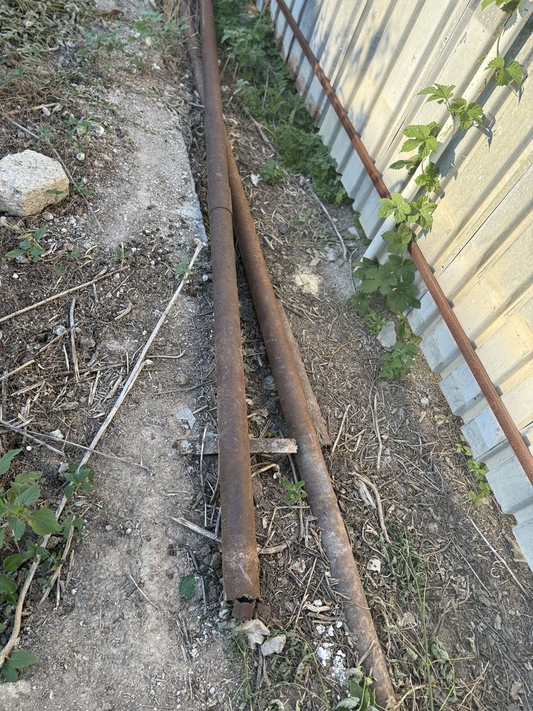 Продам трубы на стойки и прочее
