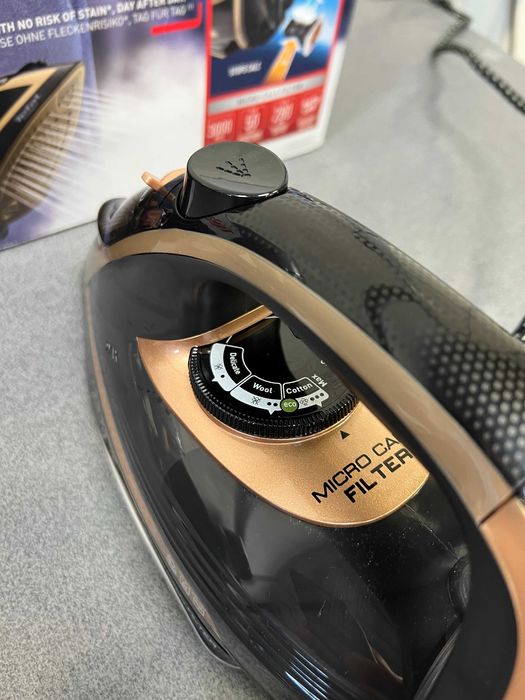 Парна ютия Tefal Puregliss FV8064 , 3000W