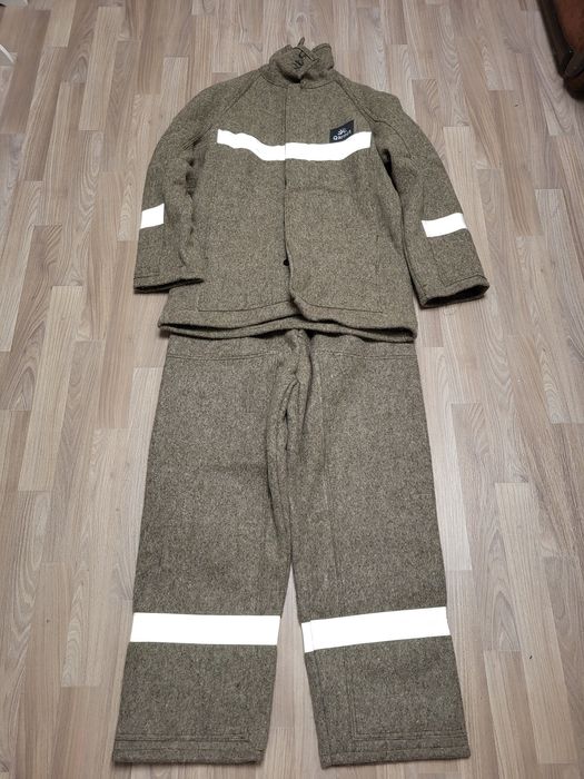 Продам Суконный кастюм