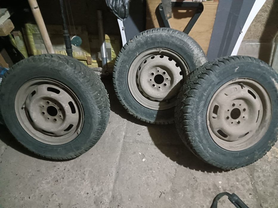 Зимние колесо 3 шт