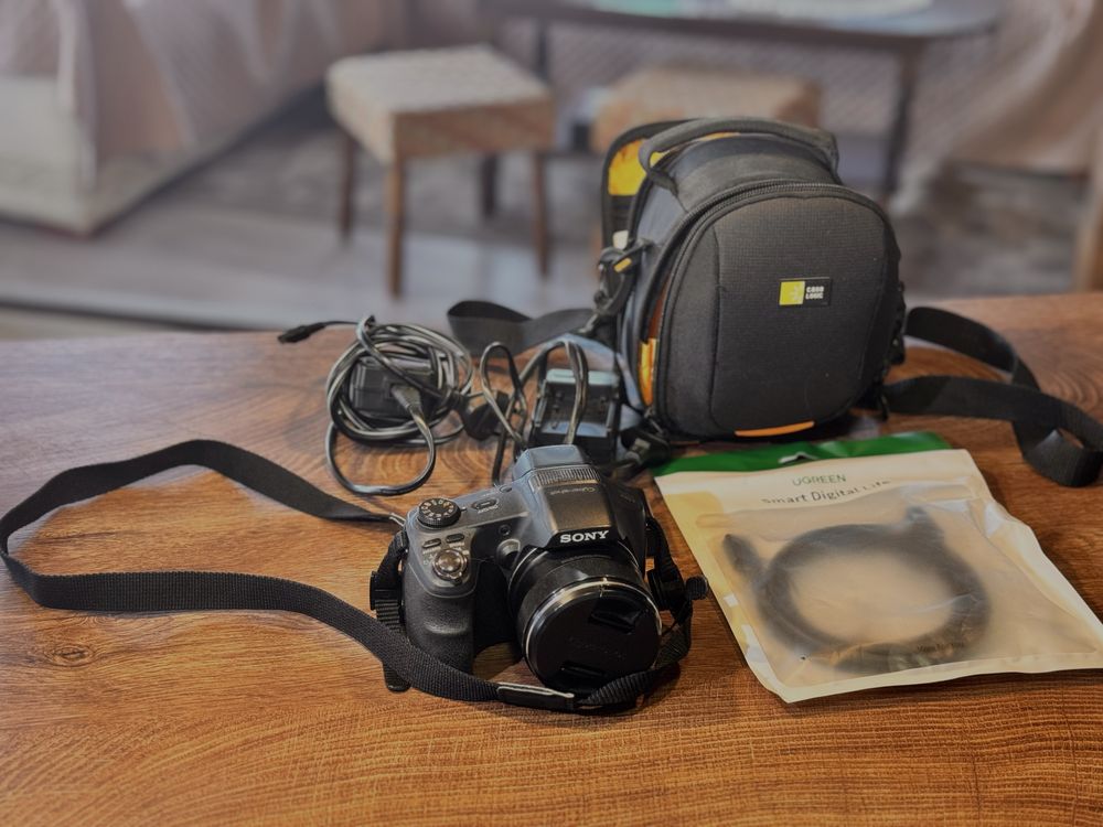 Sony DSC-HX200V,