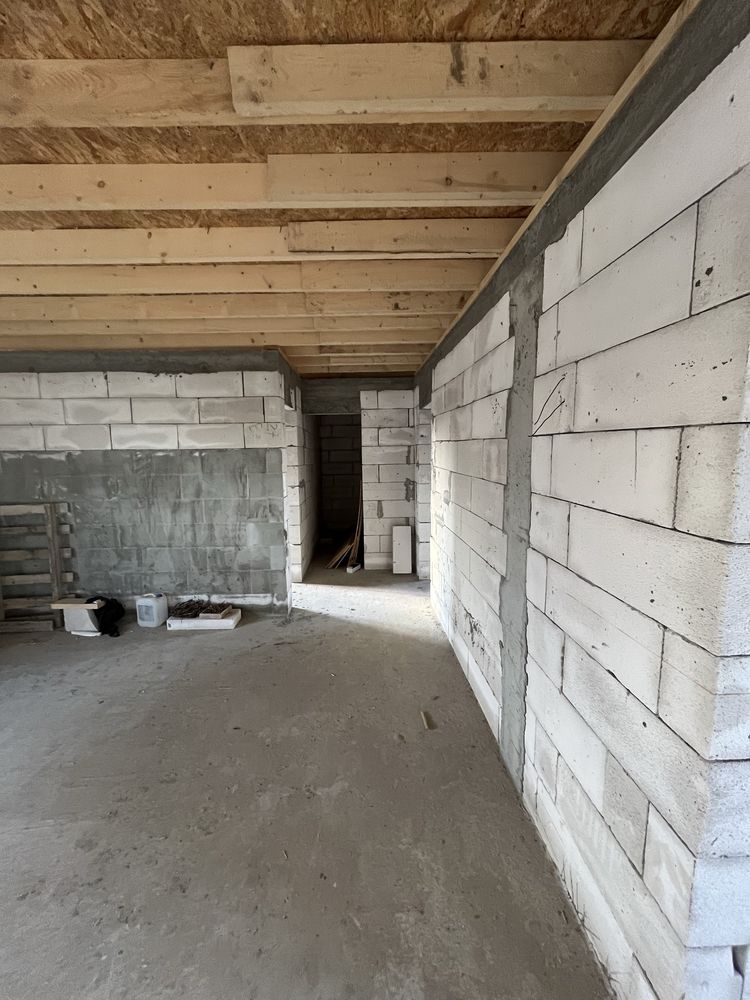 Casă 80 mp + teren 405 mp în Corbu – ideală locuit/investiție