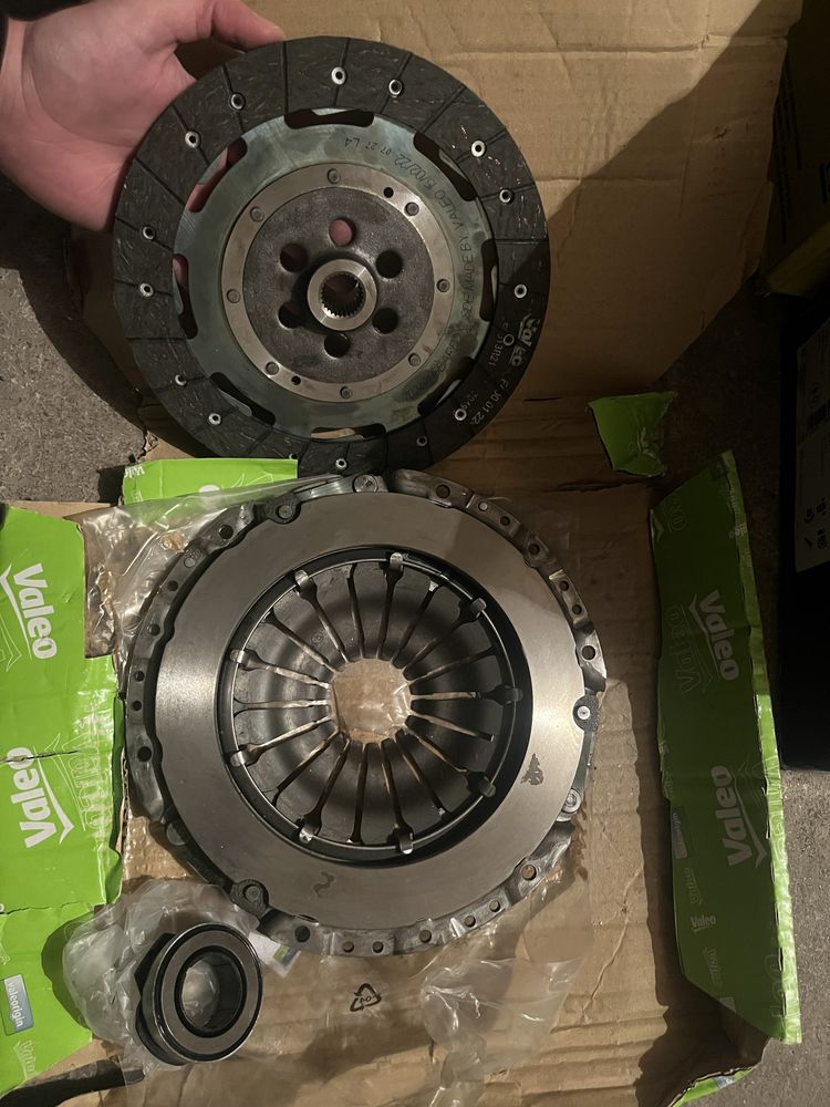 Комплект съединител SACHS, LUK, VALEO