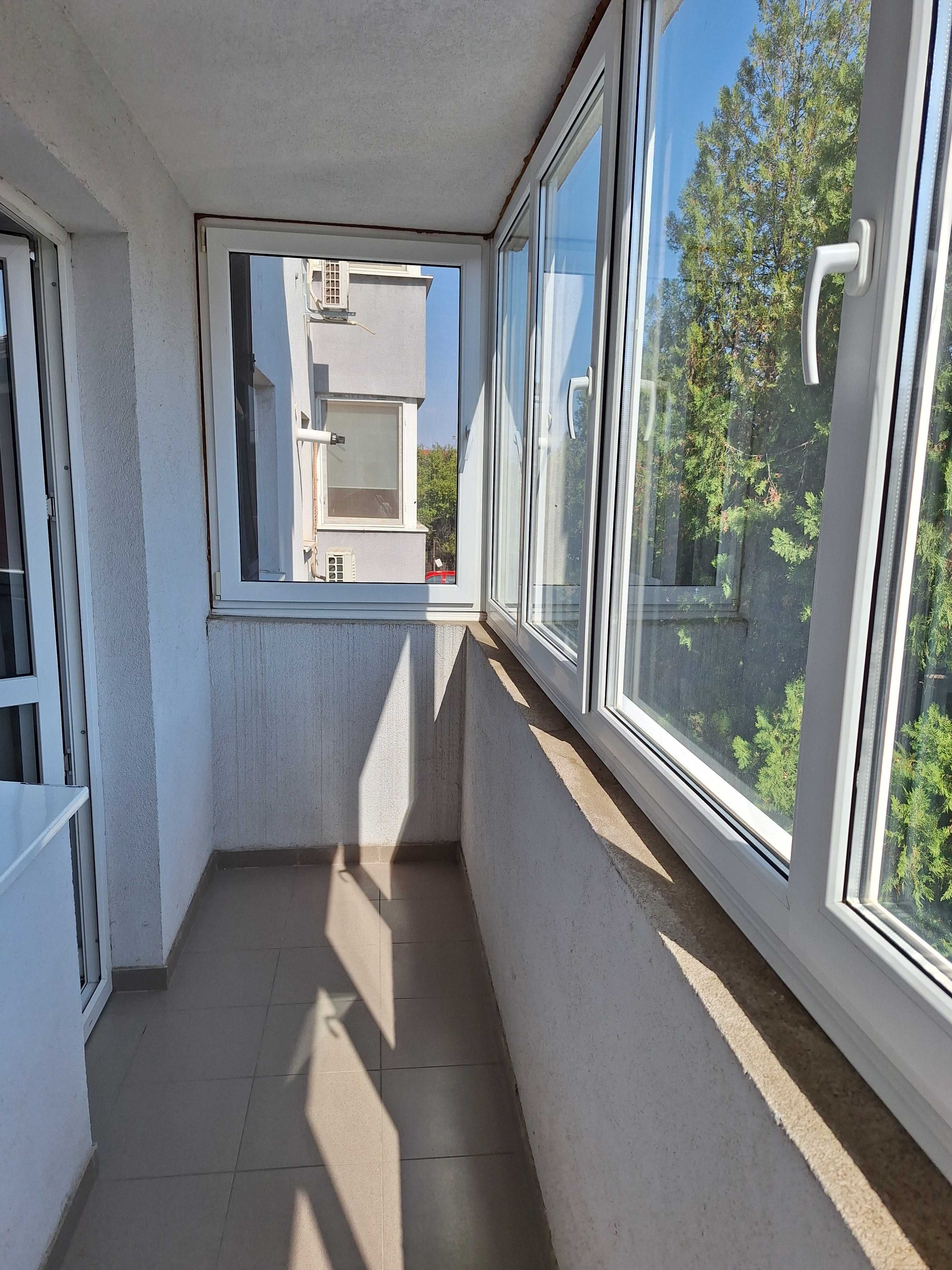 Închiriez apartament
