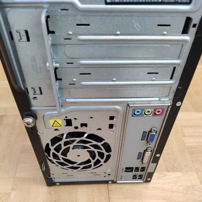 Компютър Hp Pro 3400 MT Intel i3 3240 250GB hdd 4GB ddr3 1333 Coreboot