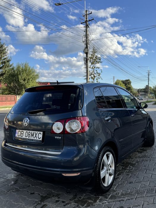 De vanzare Golf 5 plus