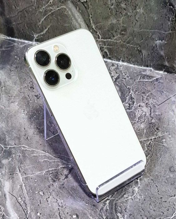 Apple iPhone 13 Pro 256гб  (786656 г.Кокшетау, Абая 145)