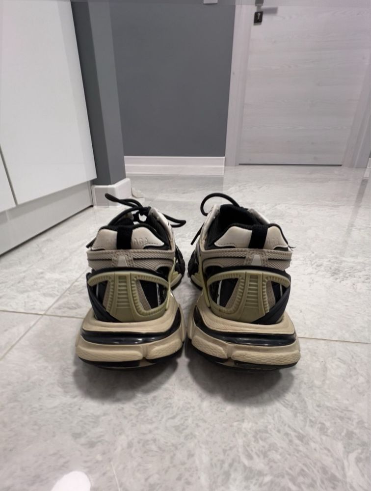 Обувки Balenciaga Track2