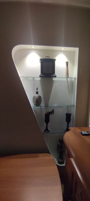 Своя квартира 3/1/4 - 70 м/2 массив Феруза, напротив Экобазара.