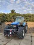 New Holland 8560