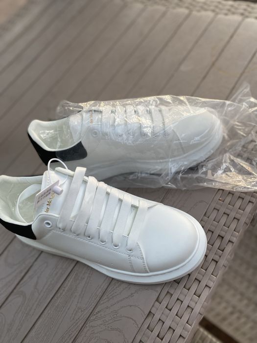 Adidasi barbati Alexander McQueen