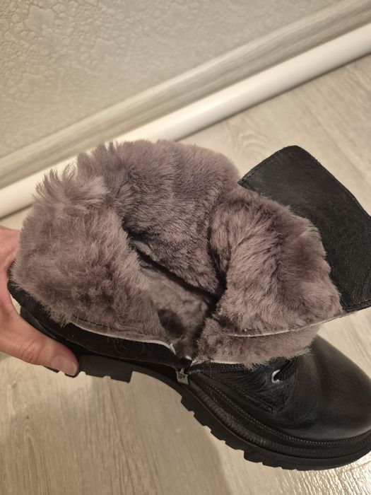 Продам ботинки зимние 38 р