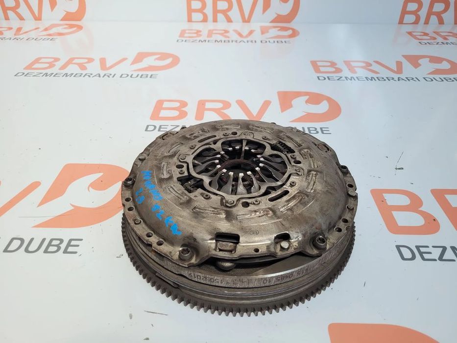 Kit ambreiaj ( plac+ disc + volanta ) 2,3 motorizare pentru Renault Ma