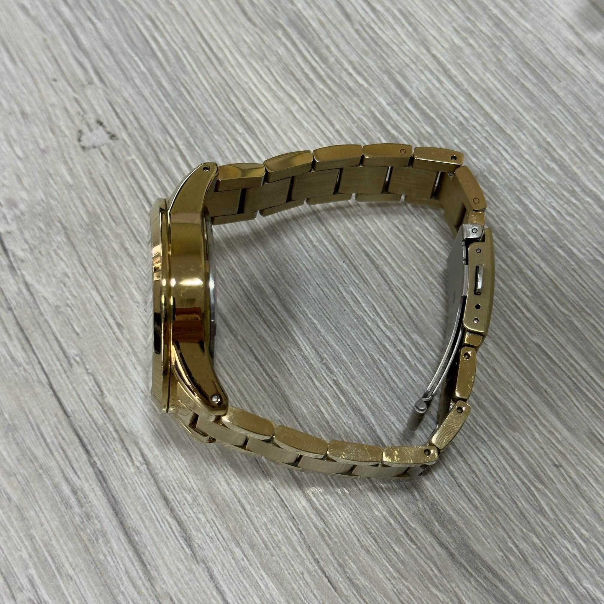 Продавам Руски часовник Slava 10174