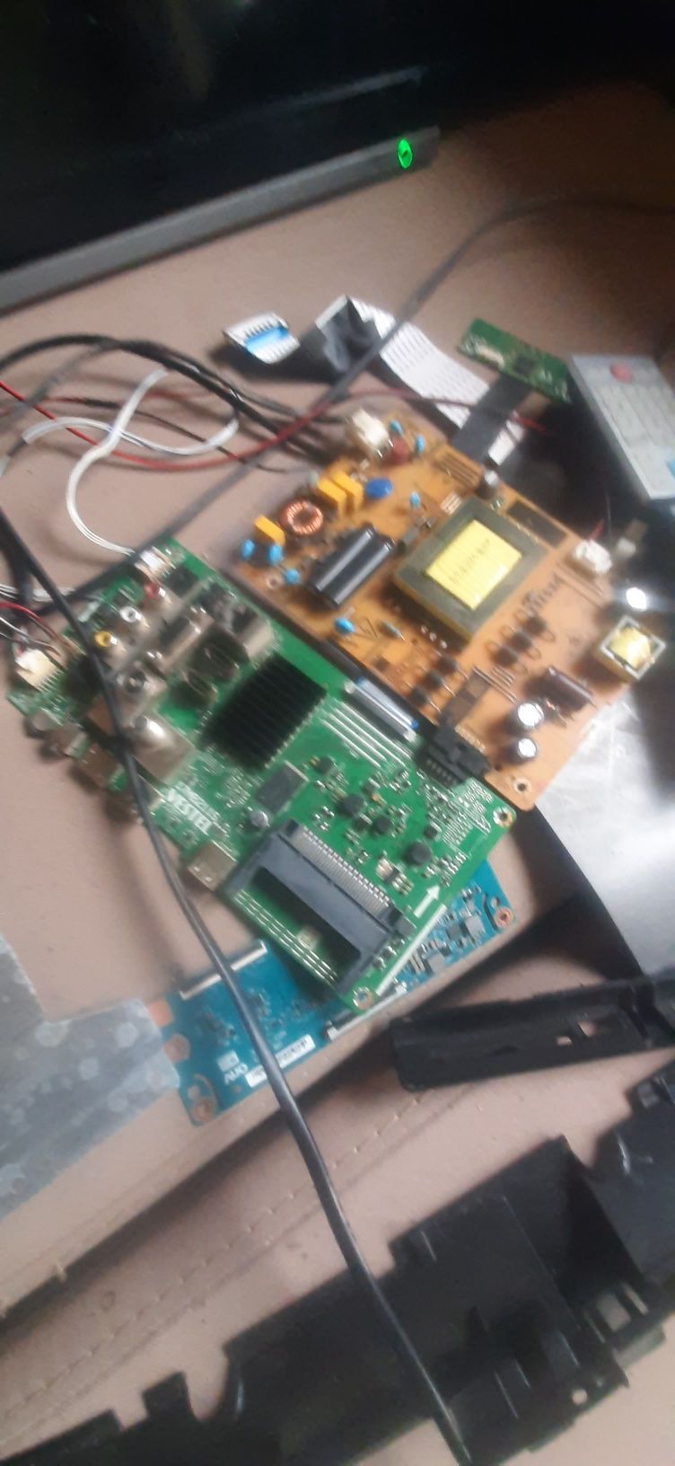 Смарт тв-Toshiba 32