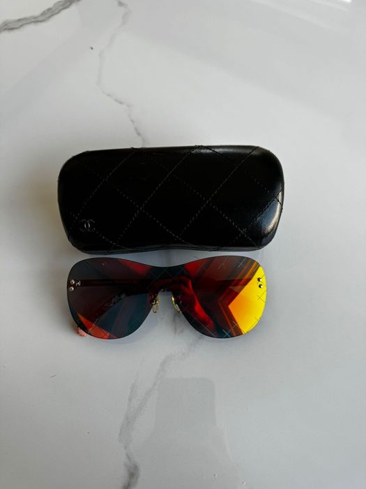 Слънчеви очила Chanel