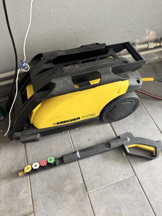 Водоструйка karcher 620m