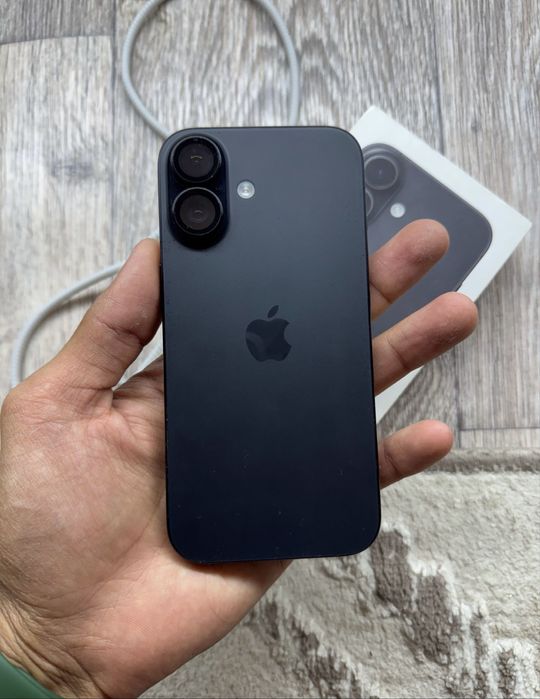 Продам iPhone 16 128гб